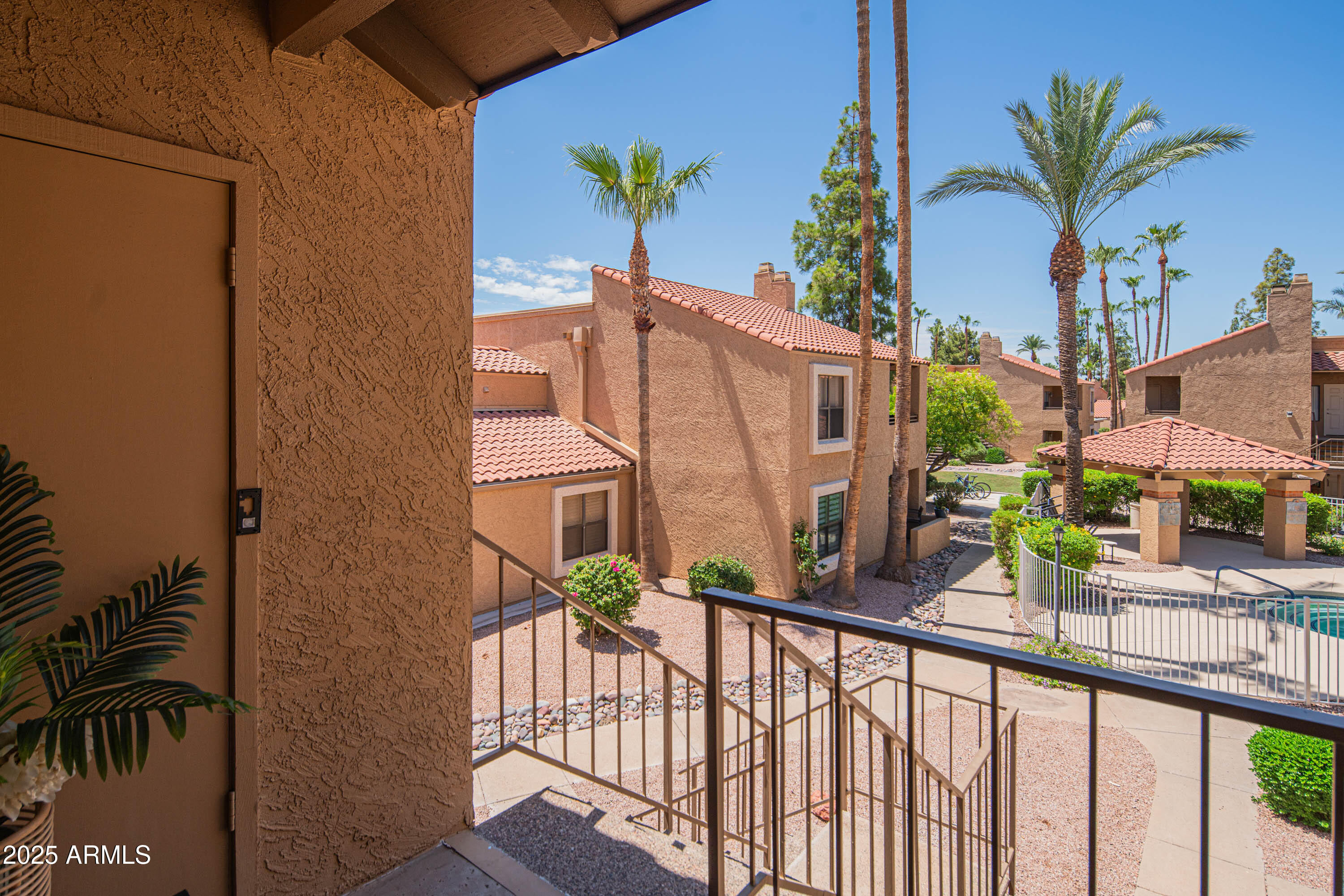 8787 East Mountain View Road, Unit 2104 Scottsdale, AZ 85258 - Photo 7 of 45 craigrootimaging_2104-32