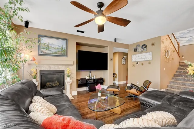 $599,999 | 4017 Kristina Lynn Avenue, North Las Vegas, NV 89081