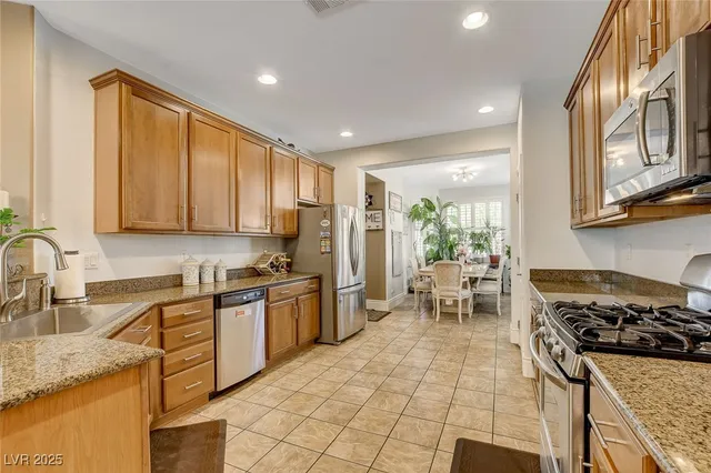 $599,999 | 4017 Kristina Lynn Avenue, North Las Vegas, NV 89081