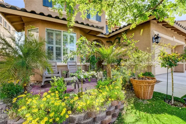 $569,000 | 4017 Kristina Lynn Avenue, North Las Vegas, NV 89081