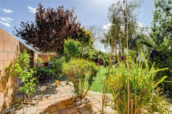 $569,000 | 4017 Kristina Lynn Avenue, North Las Vegas, NV 89081