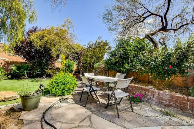 $569,000 | 4017 Kristina Lynn Avenue, North Las Vegas, NV 89081