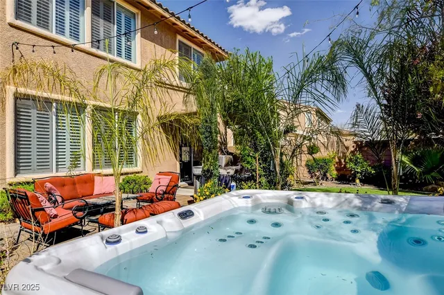 $599,999 | 4017 Kristina Lynn Avenue, North Las Vegas, NV 89081