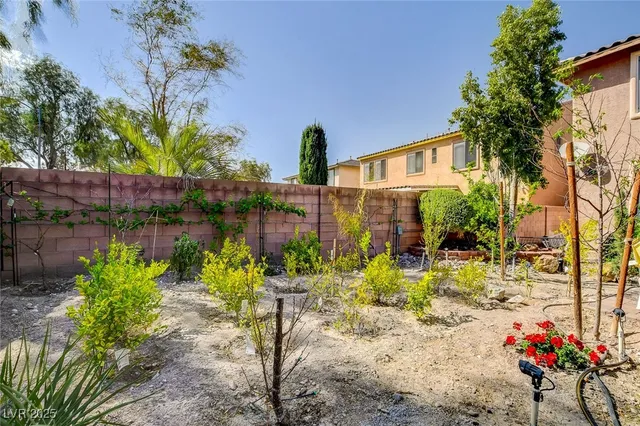 $599,999 | 4017 Kristina Lynn Avenue, North Las Vegas, NV 89081