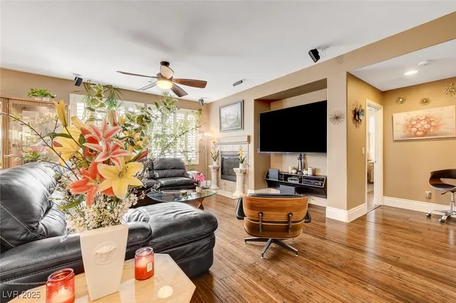 $599,999 | 4017 Kristina Lynn Avenue, North Las Vegas, NV 89081