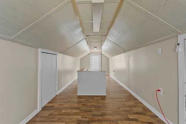 a view of utility room