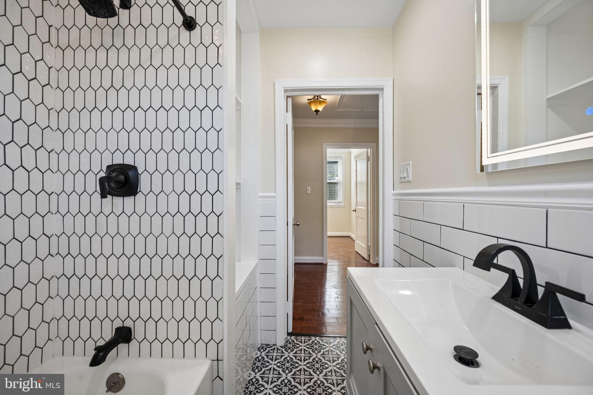 33 Briarwood Road Catonsville, MD 21228 - Photo 24 of 43