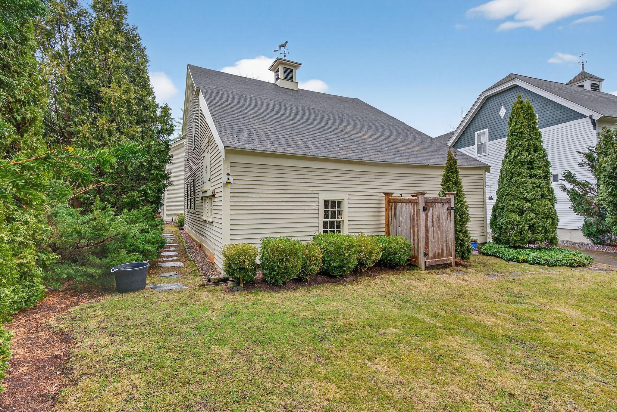 9 Summer Street Kennebunk, ME 04043 - Photo 36 of 40