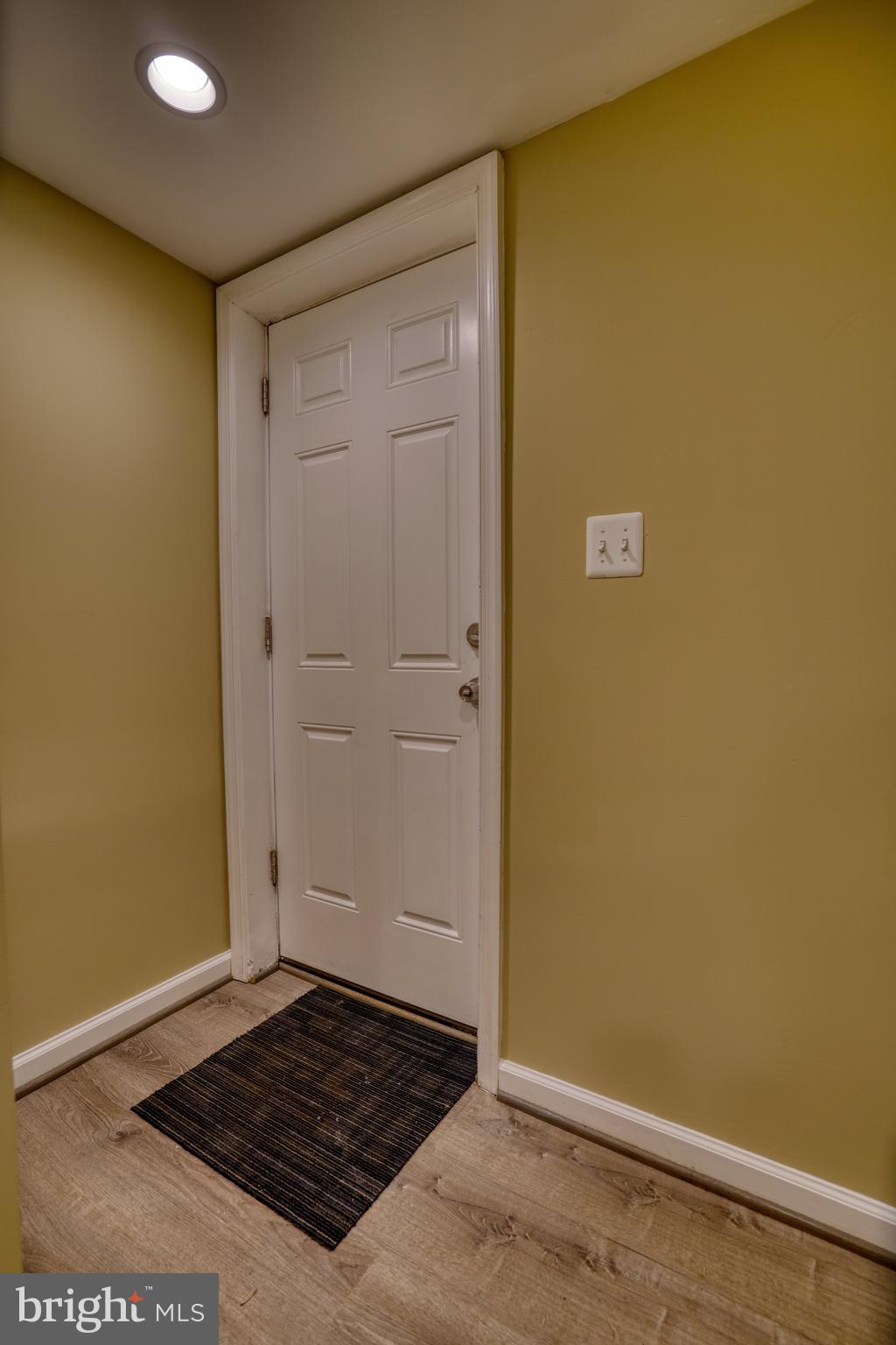 6000 Grayson Street Springfield, VA 22150 - Photo 34 of 37 a view of a room
