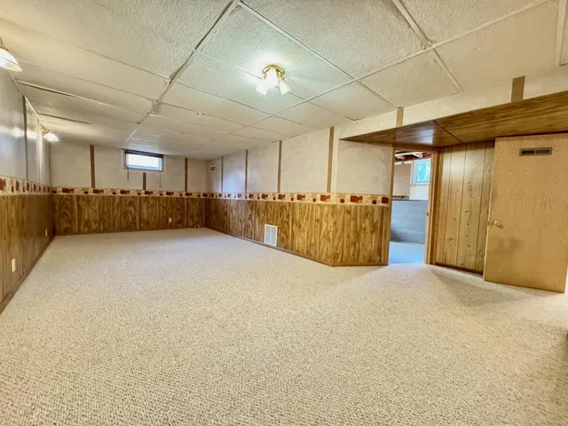 $219,900 | 1208 Somerset Road, Fergus Falls, MN 56537