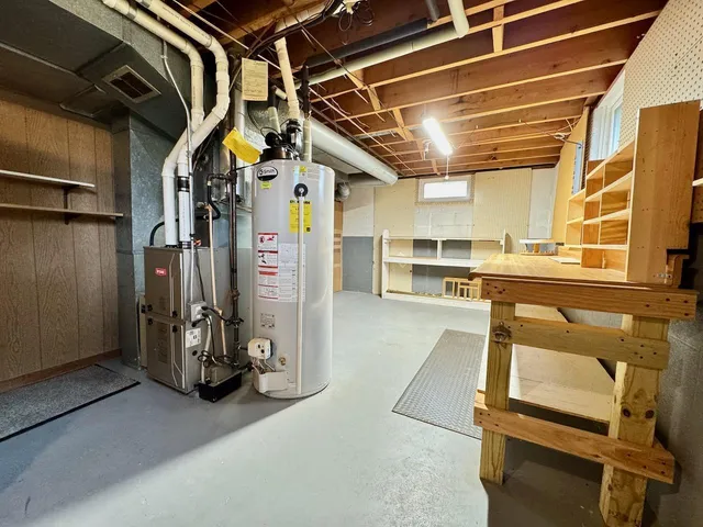 $219,900 | 1208 Somerset Road, Fergus Falls, MN 56537