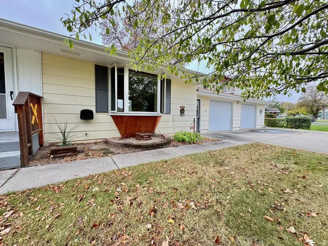 $219,900 | 1208 Somerset Road, Fergus Falls, MN 56537