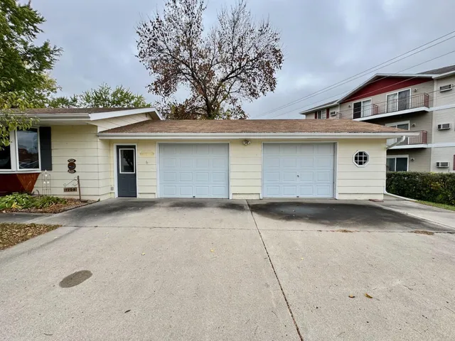 $219,900 | 1208 Somerset Road, Fergus Falls, MN 56537