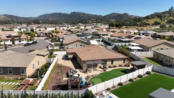 $1,090,500 | 13509 Corral Ct Valley Center, Valley Center, CA 92082