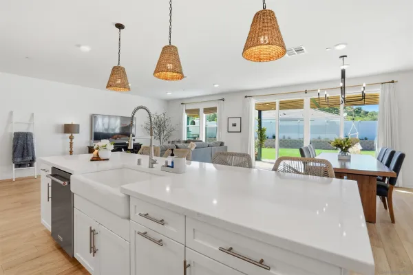 $1,090,500 | 13509 Corral Ct Valley Center, Valley Center, CA 92082