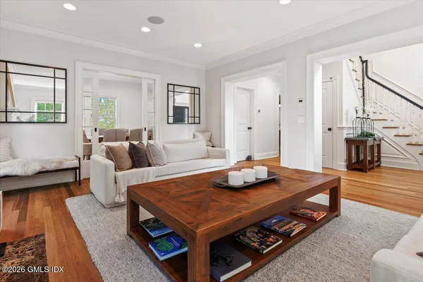 $4,790,000 | 14 Bradbury Place, Riverside, CT 06878