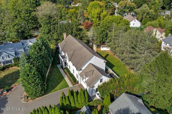 $4,790,000 | 14 Bradbury Place, Riverside, CT 06878