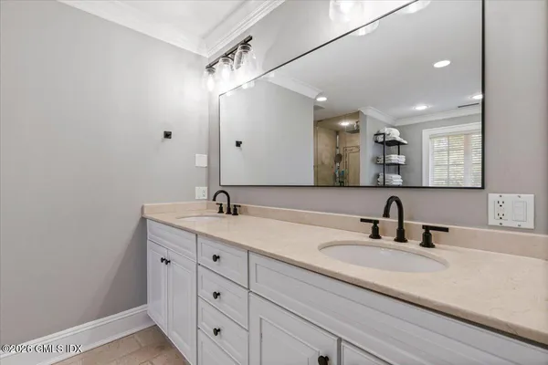 $4,790,000 | 14 Bradbury Place, Riverside, CT 06878