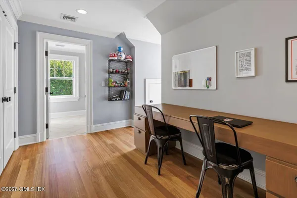 $4,790,000 | 14 Bradbury Place, Riverside, CT 06878