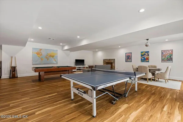 $4,790,000 | 14 Bradbury Place, Riverside, CT 06878