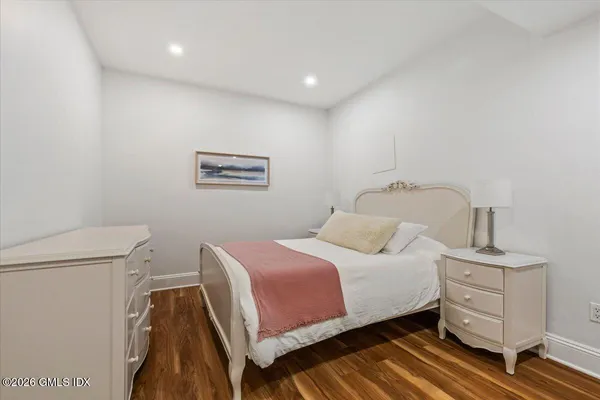 $4,790,000 | 14 Bradbury Place, Riverside, CT 06878