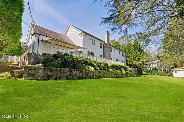 $4,790,000 | 14 Bradbury Place, Riverside, CT 06878