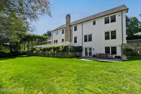$4,790,000 | 14 Bradbury Place, Riverside, CT 06878
