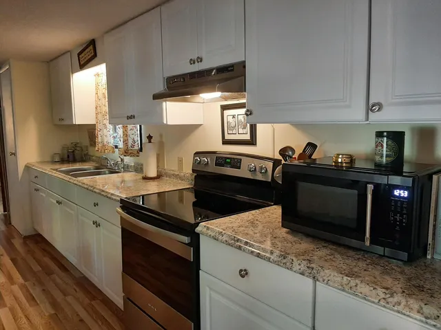 $89,900 | 158 Fox Hill Lane, Conway, NH 03813