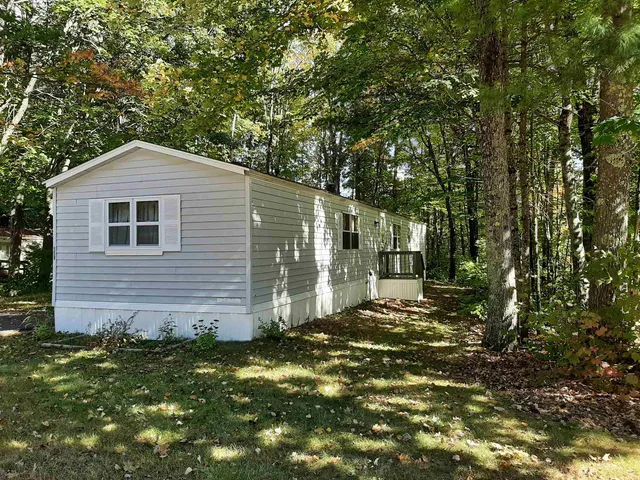 $89,900 | 158 Fox Hill Lane, Conway, NH 03813