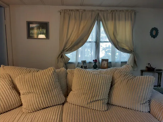 $89,900 | 158 Fox Hill Lane, Conway, NH 03813