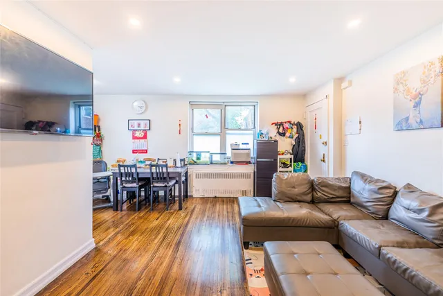 $359,000 | 35-31 205th Street, Unit 300 | Auburndale