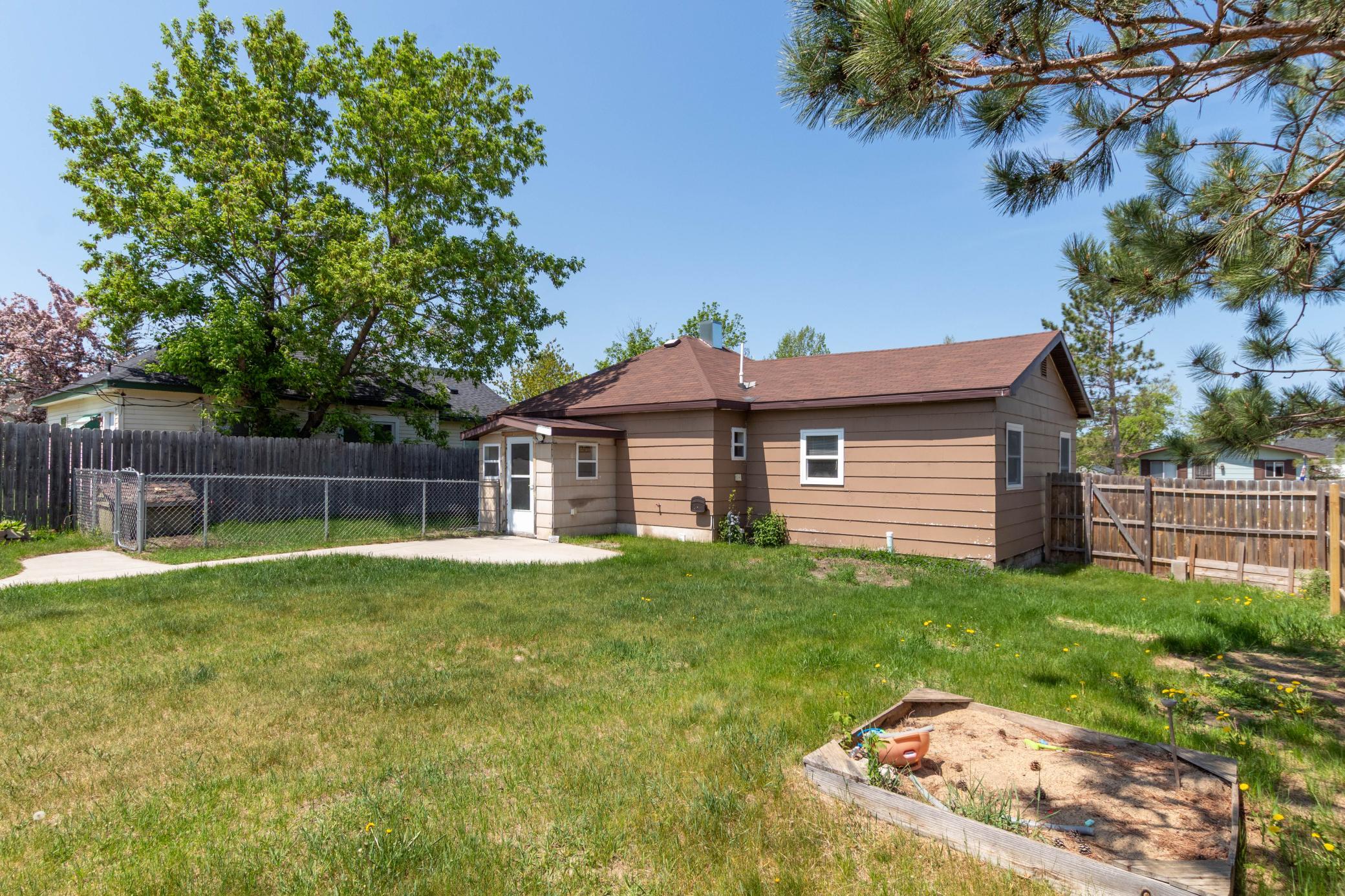 814 3rd Street Southeast Bemidji, MN 56601 - Photo 19 of 25