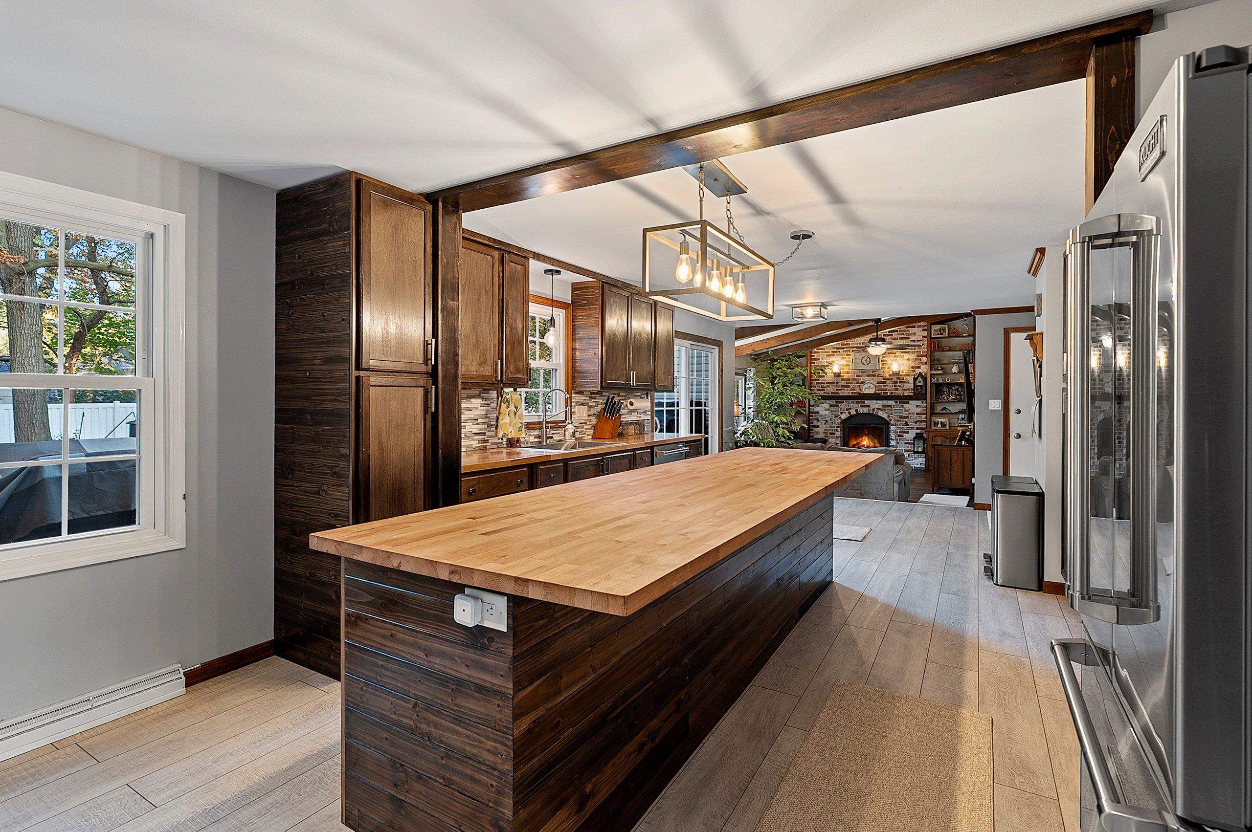 404 Stonehedge Road Green Bay, WI 54302 - Photo 14 of 62