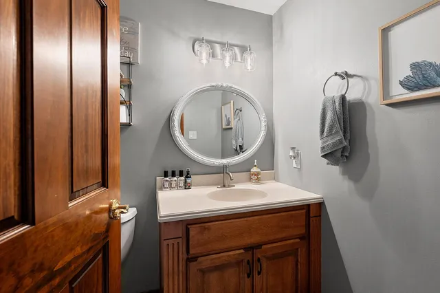 $499,900 | 404 Stonehedge Road, Green Bay, WI 54302