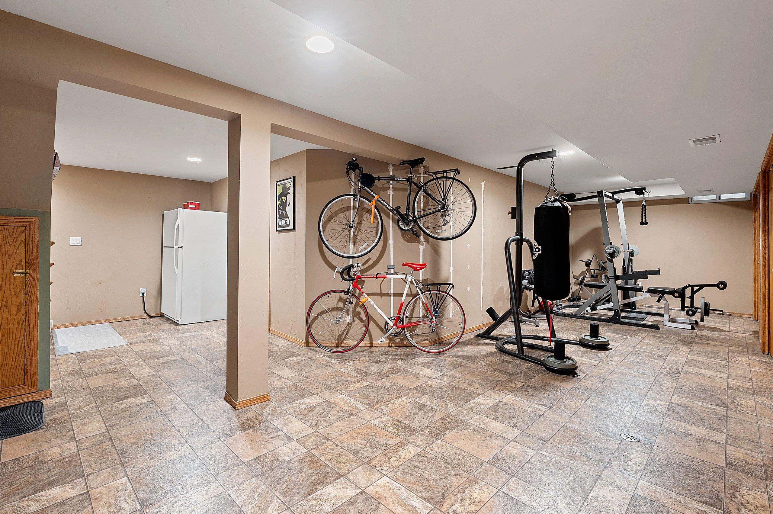 404 Stonehedge Road Green Bay, WI 54302 - Photo 27 of 62