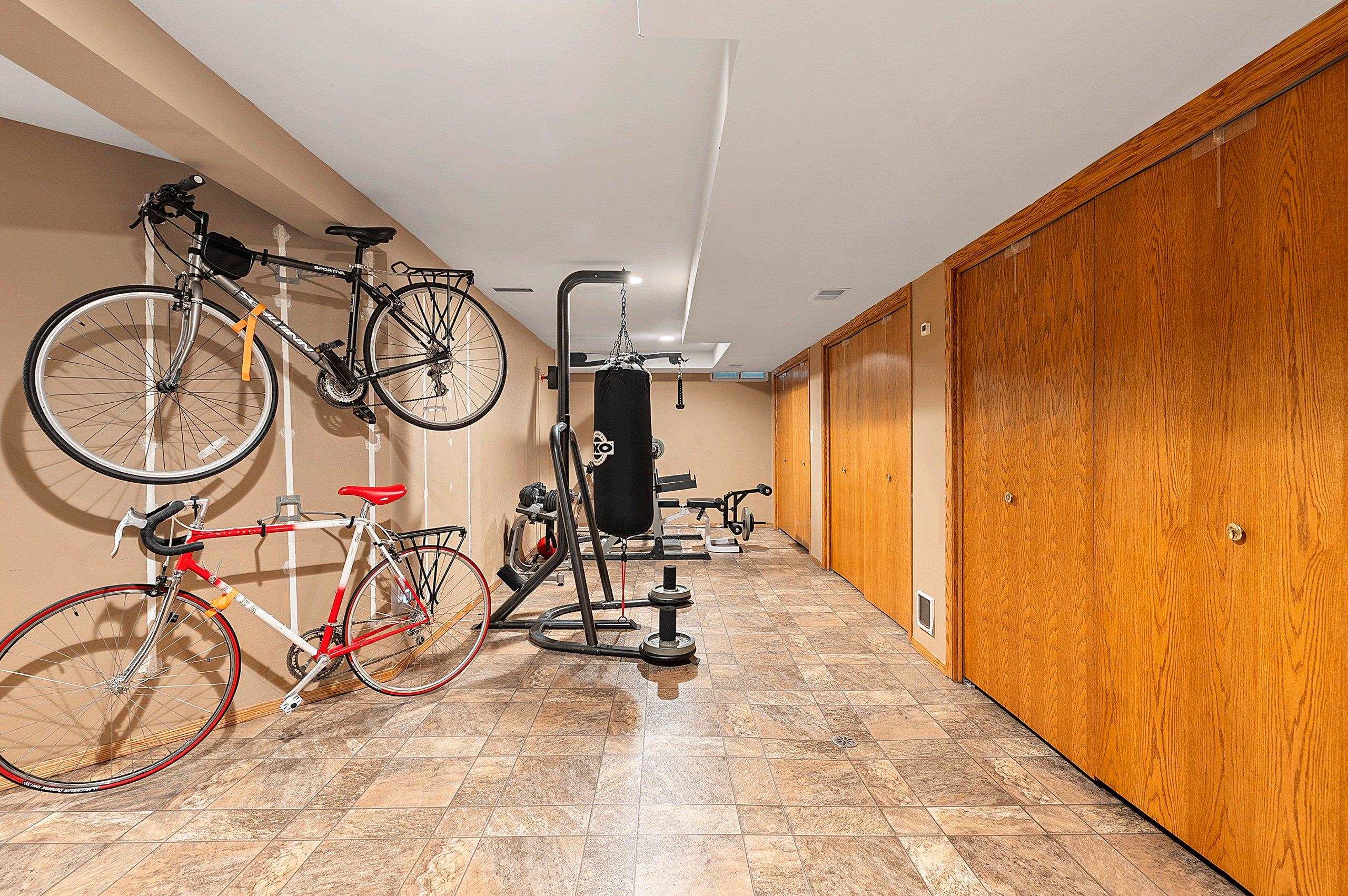 404 Stonehedge Road Green Bay, WI 54302 - Photo 28 of 62