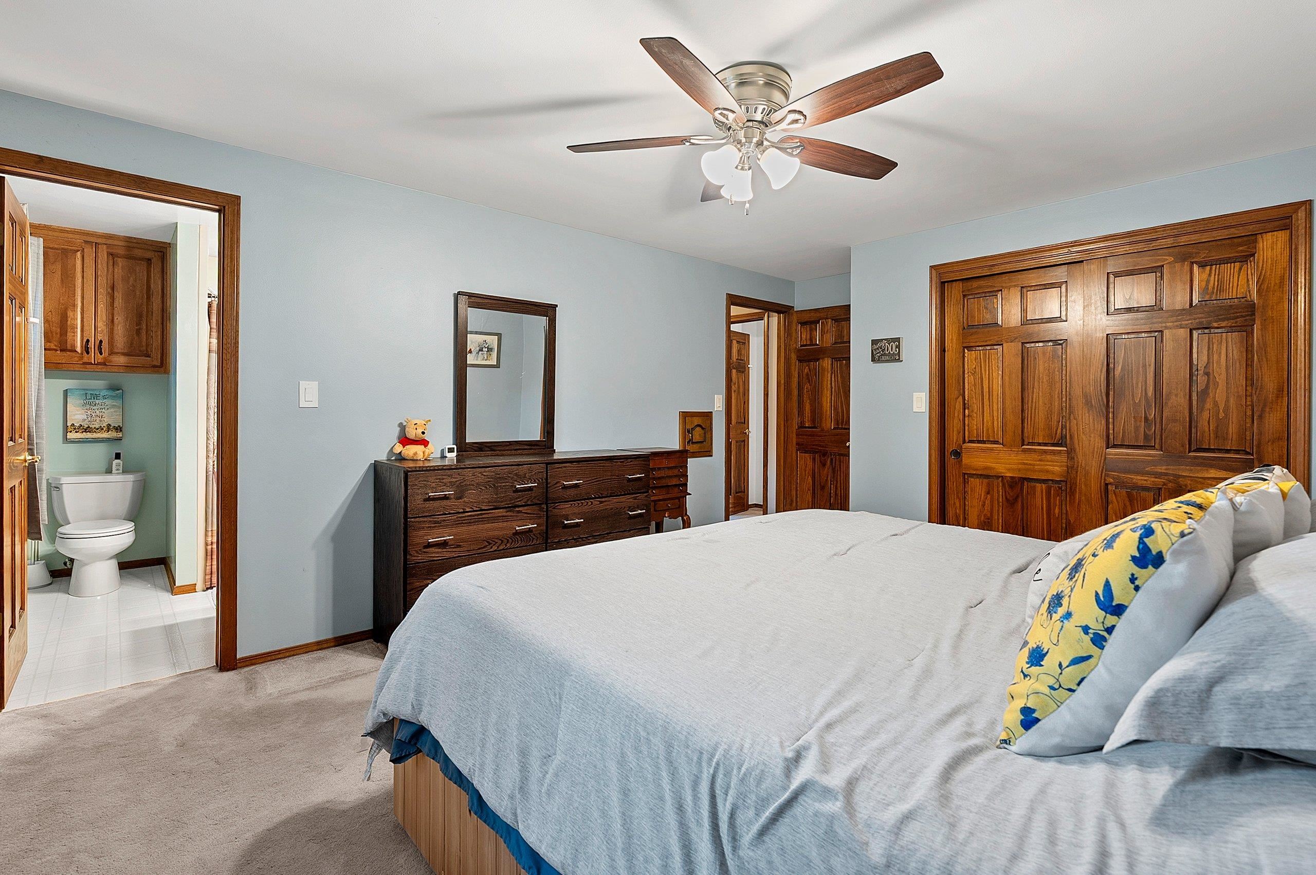 404 Stonehedge Road Green Bay, WI 54302 - Photo 41 of 62