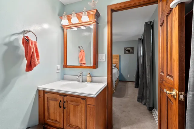 $499,900 | 404 Stonehedge Road, Green Bay, WI 54302