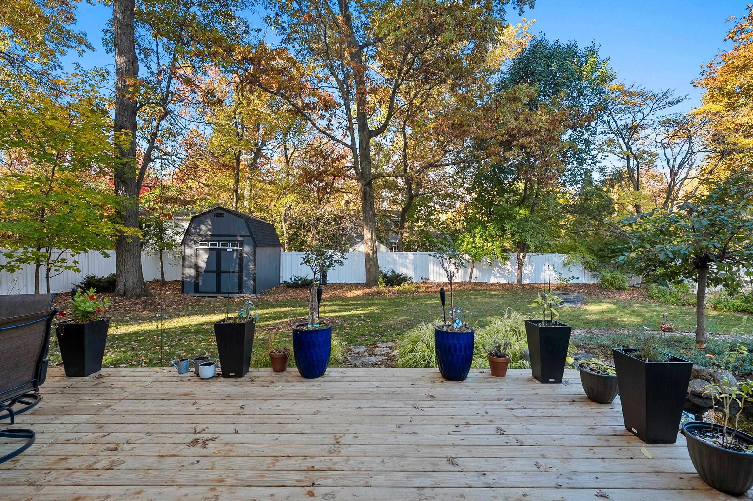 404 Stonehedge Road Green Bay, WI 54302 - Photo 45 of 62