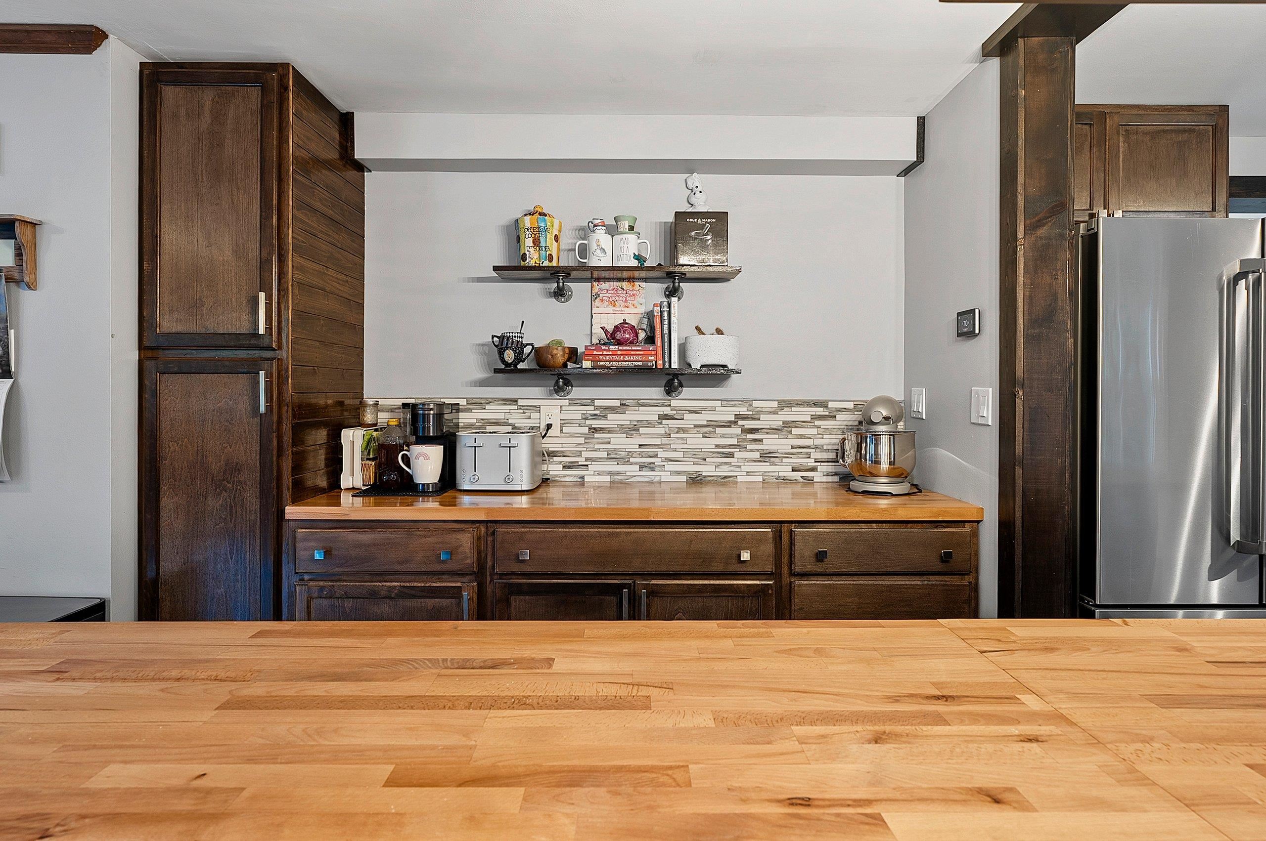 404 Stonehedge Road Green Bay, WI 54302 - Photo 8 of 62