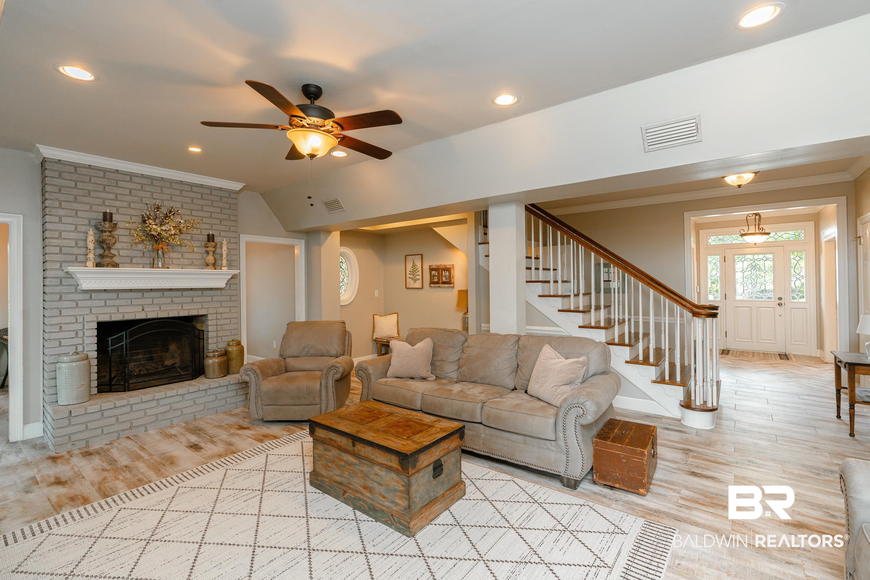 2113 Ryegate Court Mobile, AL 36693 - Photo 6 of 50
