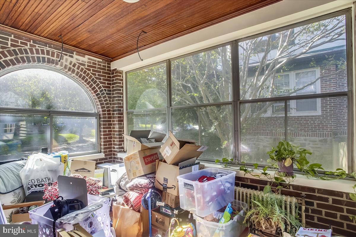 409 Westgate Road Baltimore, MD 21229 - Photo 17 of 30