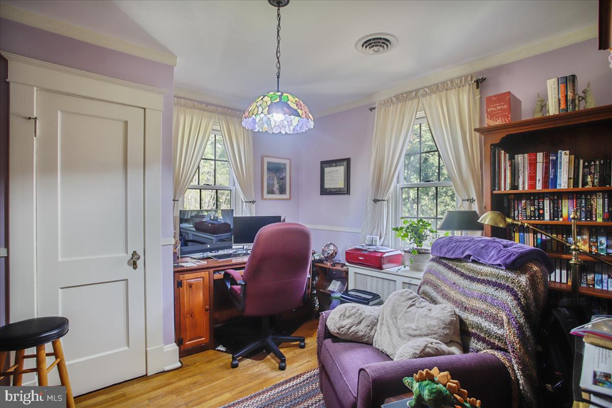 409 Westgate Road Baltimore, MD 21229 - Photo 23 of 30