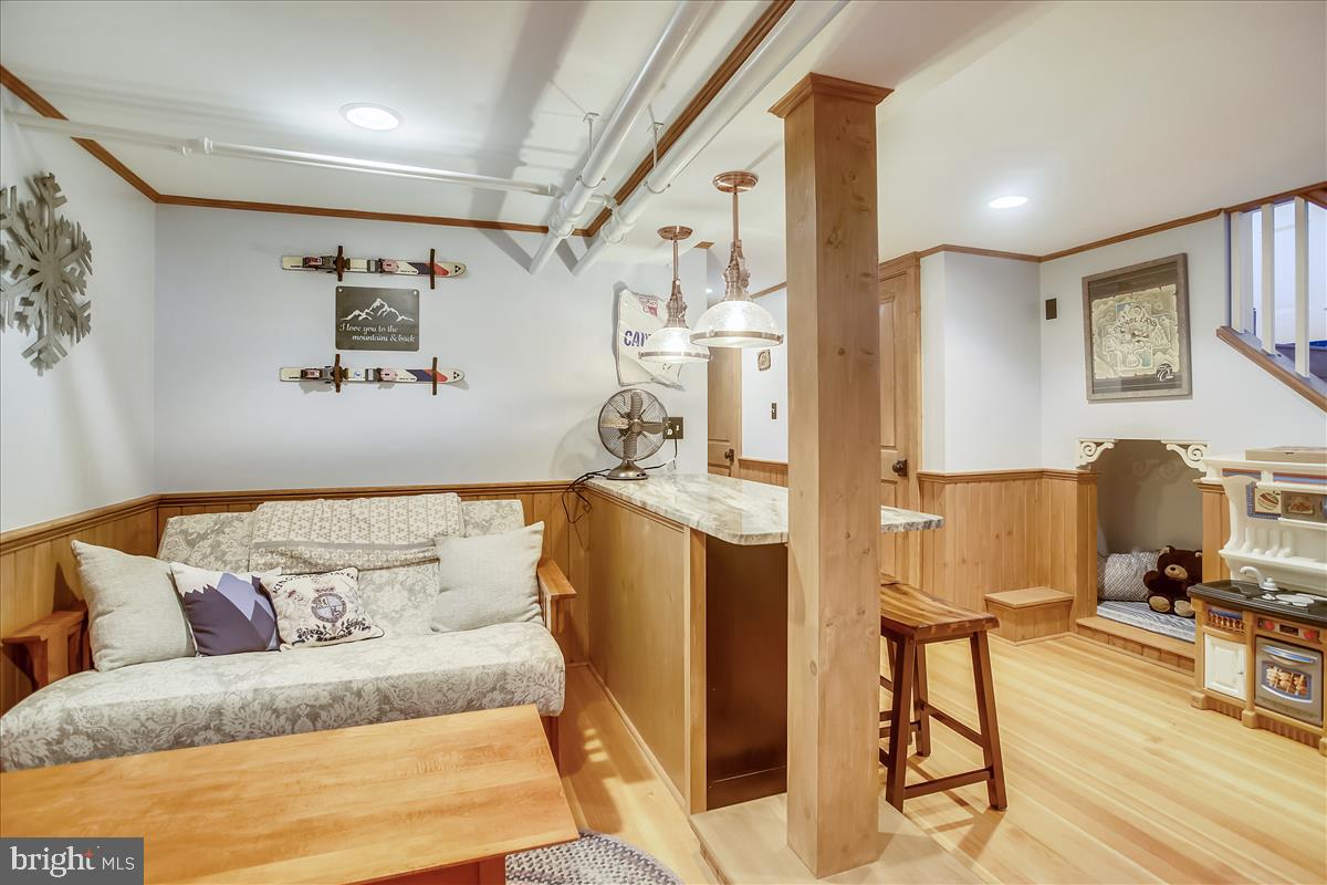 409 Westgate Road Baltimore, MD 21229 - Photo 26 of 30