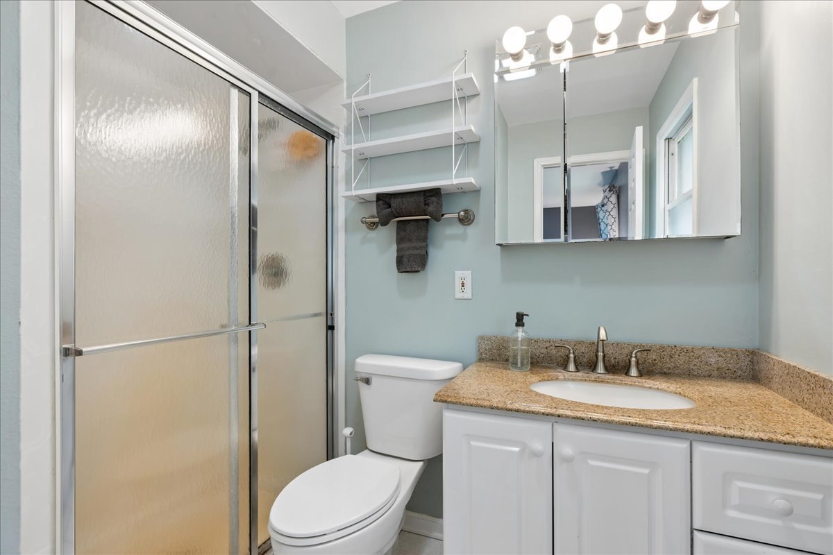 6121 Sands Road Crystal Lake, IL 60014 - Photo 17 of 24 Gallery Image 17