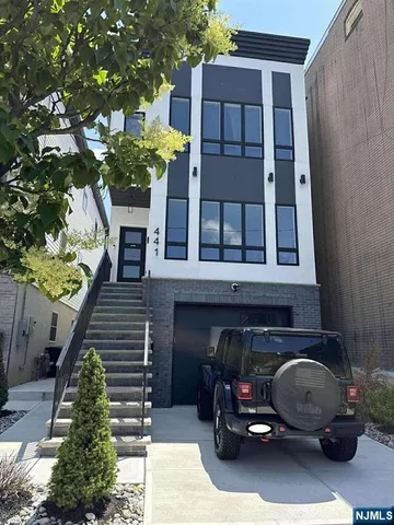 a car parked in front of a building