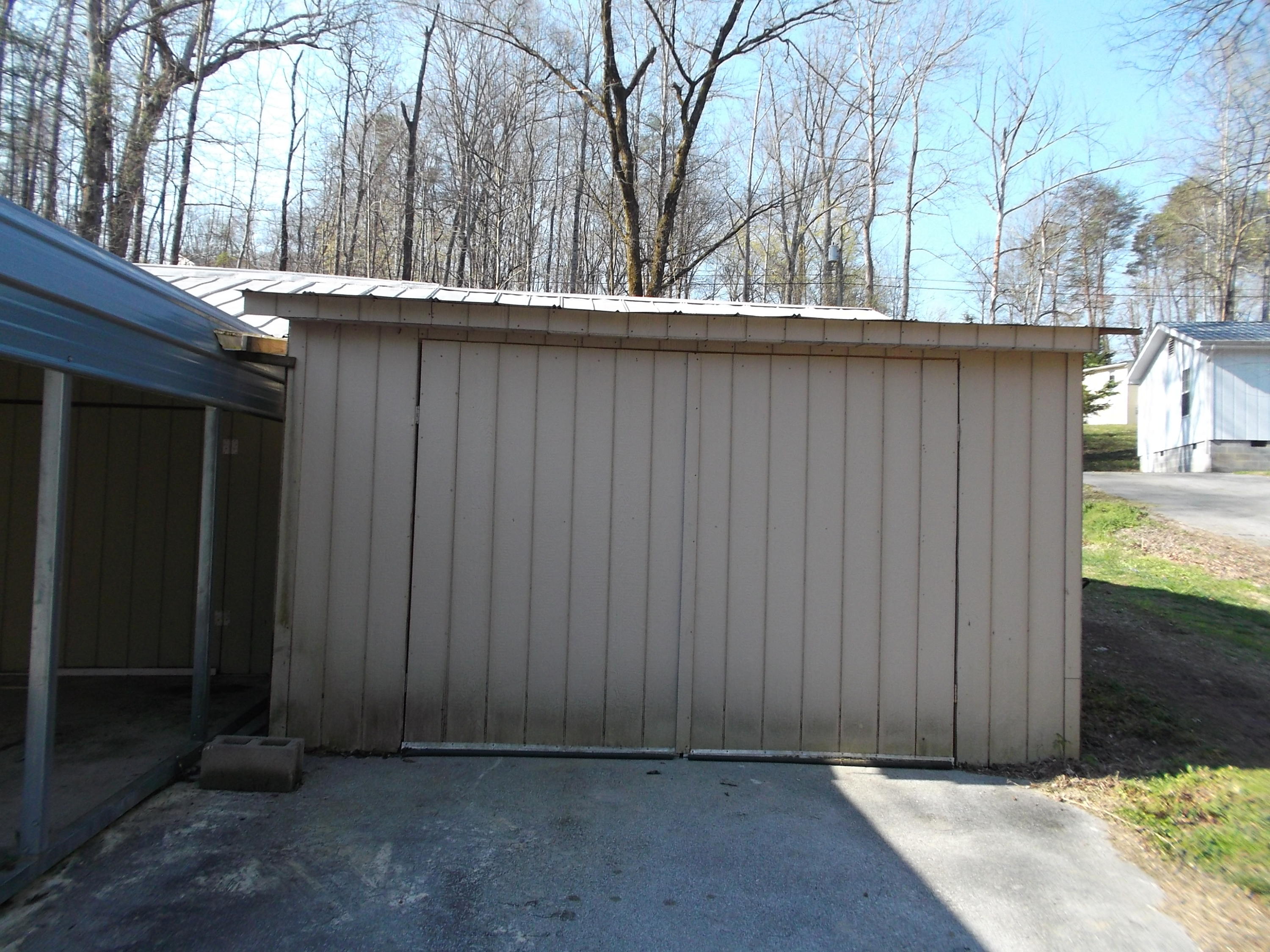 220 Peavyhouse Road Dayton, TN 37321 - Photo 39 of 42 DSCF9996.JPG