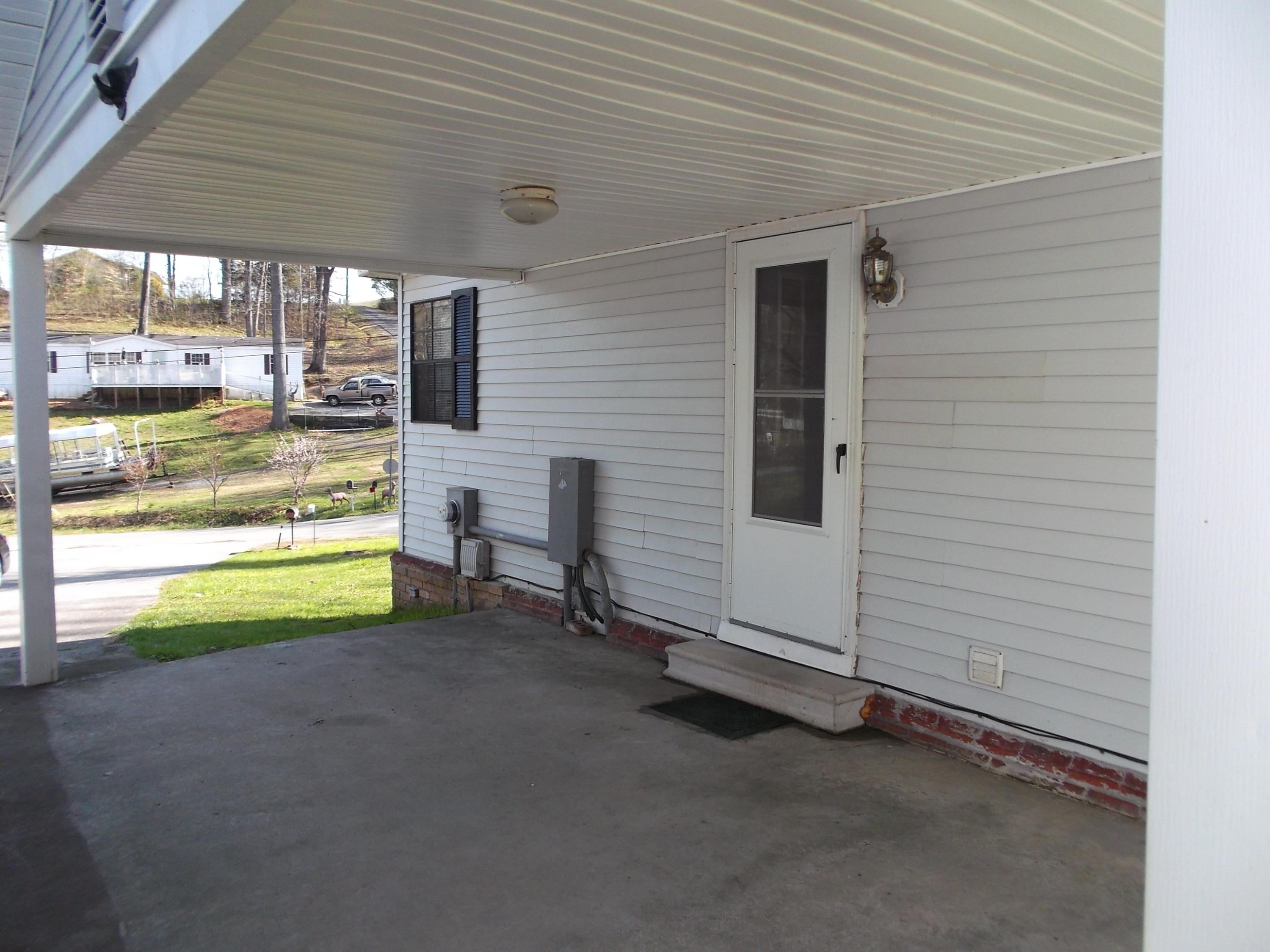 220 Peavyhouse Road Dayton, TN 37321 - Photo 8 of 42 DSCF0005.JPG