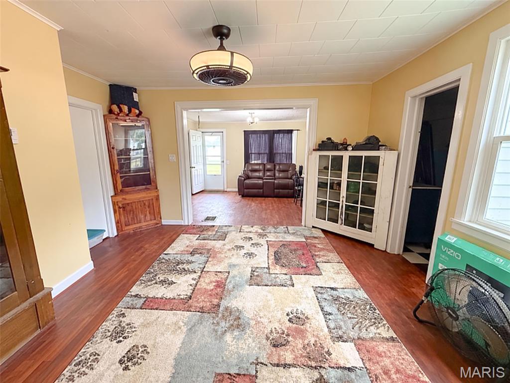 211 Blue Street Milton, IL 62361 - Photo 6 of 13 Gallery Image 6
