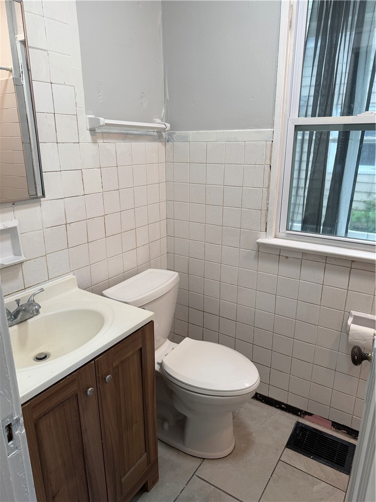 415 Magee Avenue, Unit 2 Rochester, NY 14613 - Photo 10 of 14